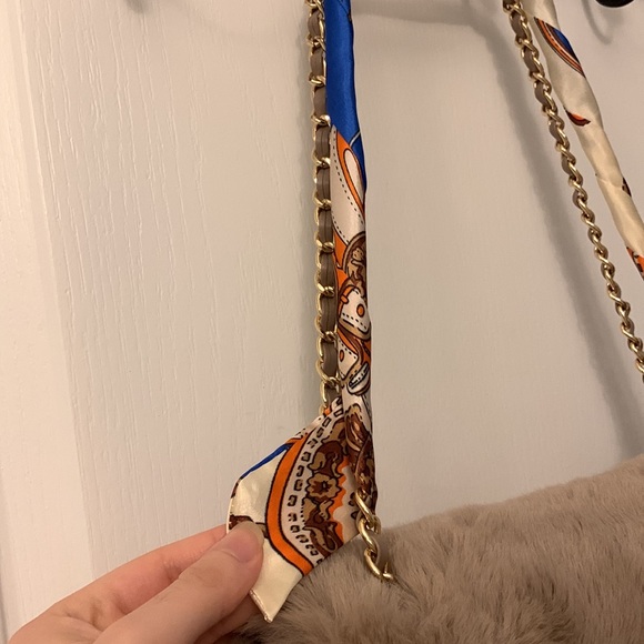 Patterned Twilly - Picture 8 of 17